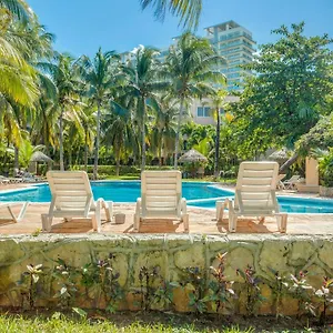 Apartamento Deluxe At Tropical In Zona Hotelera, Cancún